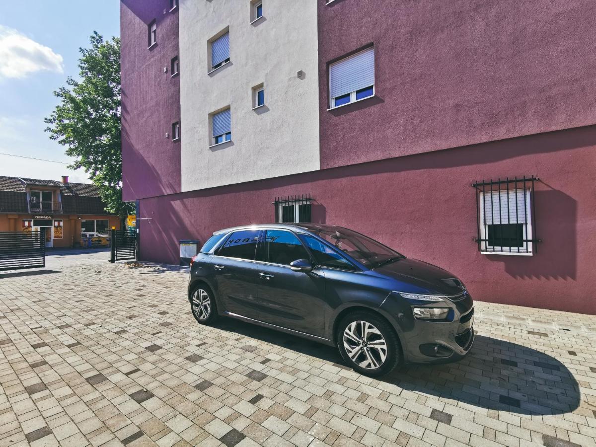 Ćuprija Cozy Corner Apartments - Free Parking & Wi-Fi מראה חיצוני תמונה