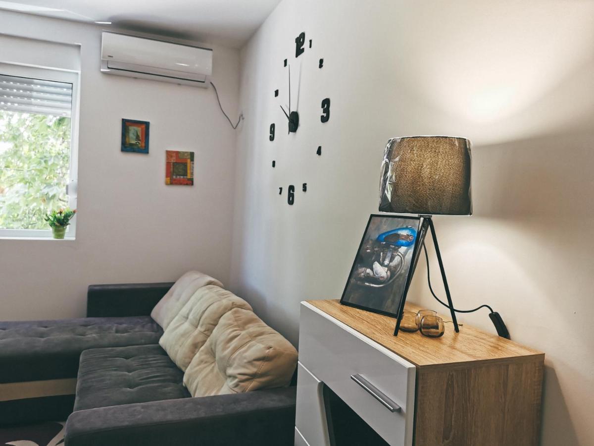 Ćuprija Cozy Corner Apartments - Free Parking & Wi-Fi מראה חיצוני תמונה
