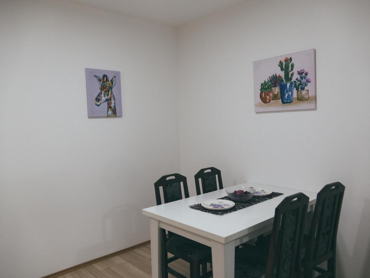 Ćuprija Cozy Corner Apartments - Free Parking & Wi-Fi מראה חיצוני תמונה
