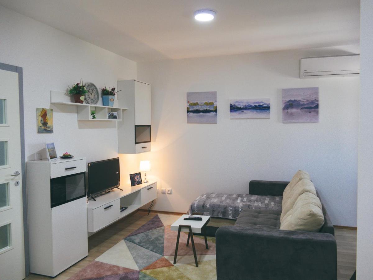 Ćuprija Cozy Corner Apartments - Free Parking & Wi-Fi מראה חיצוני תמונה