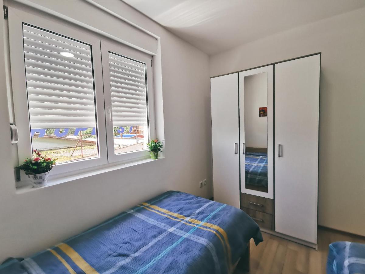 Ćuprija Cozy Corner Apartments - Free Parking & Wi-Fi מראה חיצוני תמונה