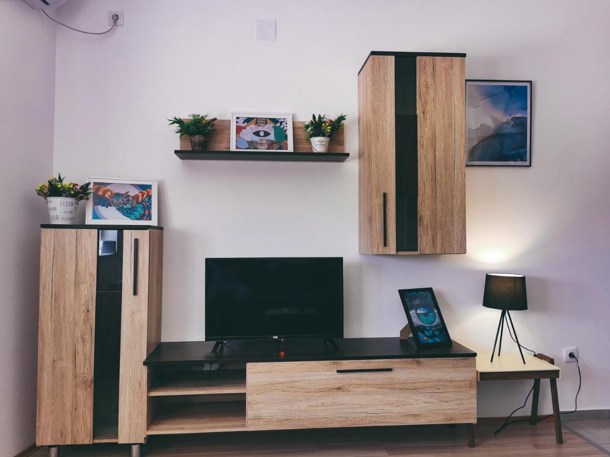 Ćuprija Cozy Corner Apartments - Free Parking & Wi-Fi מראה חיצוני תמונה